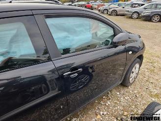 Peugeot 108 108, Hatchback, 2014 1.0 12V picture 12