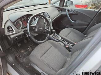 Opel Astra Astra J Sports Tourer (PD8/PE8/PF8), Combi, 2010 / 2015 1.7 CDTi 16V picture 9