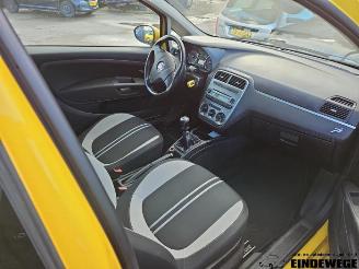 Fiat Grande Punto Grande Punto (199), Hatchback, 2005 1.2 picture 4