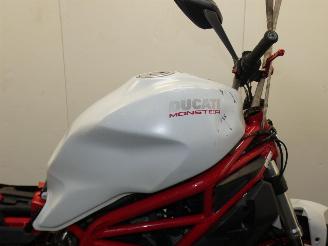 Ducati  797 MONSTER picture 22