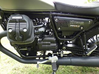 Moto Guzzi  V9 BOBBER picture 9