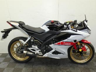Yamaha YZF - R125  picture 9