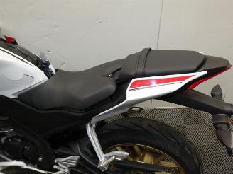 Yamaha YZF - R125  picture 19
