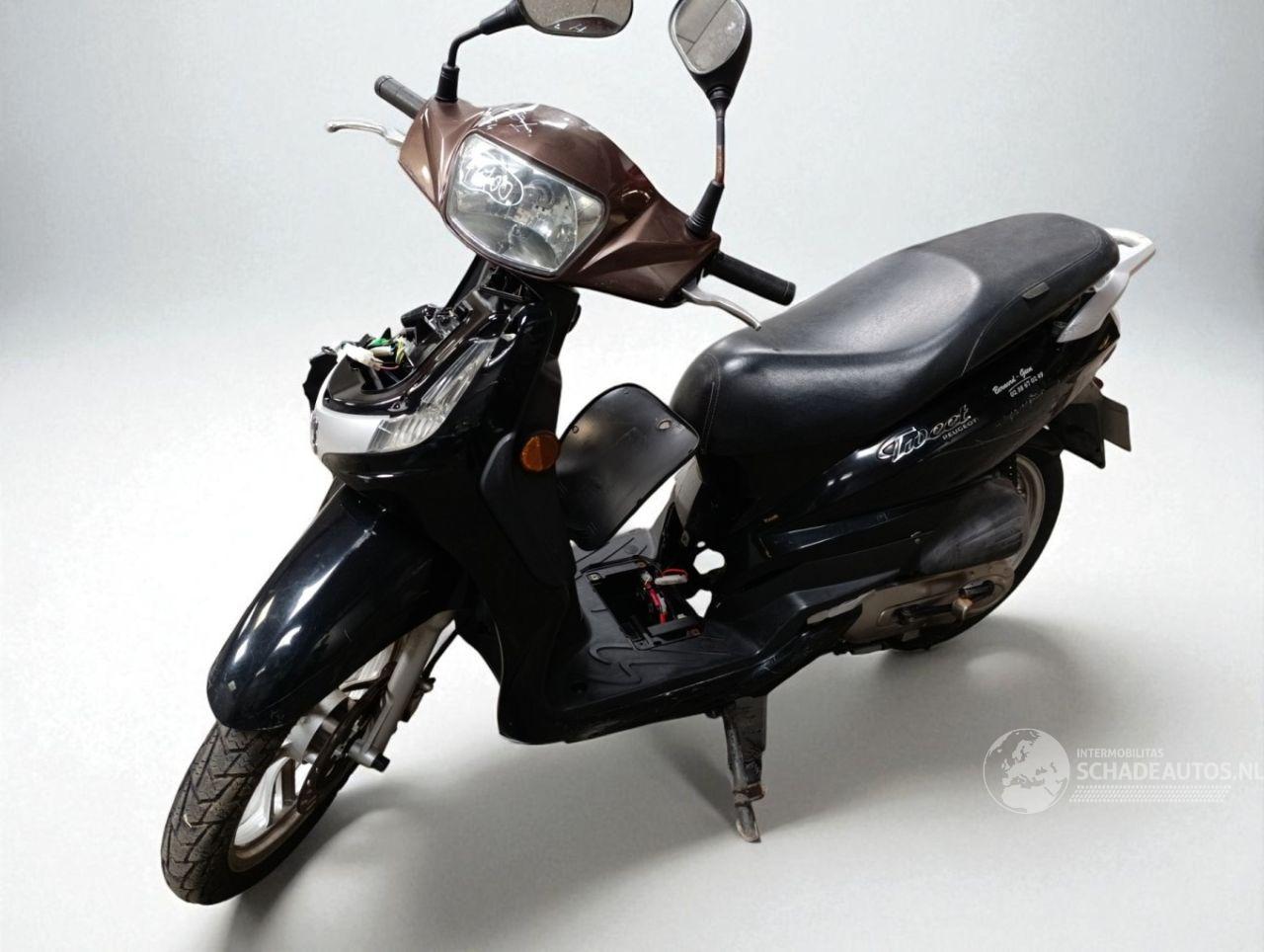 Peugeot  50 TWEET