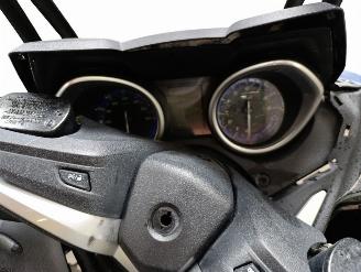 Yamaha  530 TMAX picture 9