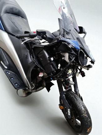 Yamaha  530 TMAX picture 14