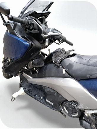Yamaha  530 TMAX picture 12