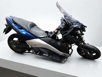 Yamaha  530 TMAX picture 3