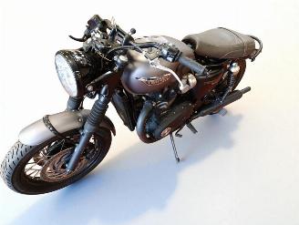 Triumph Bonneville T120 picture 2