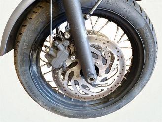 Triumph Bonneville T120 picture 16