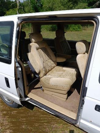 Chrysler Voyager 2 2.5i-8V picture 19