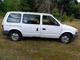 Chrysler Voyager 2 2.5i-8V picture 3