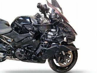 Suzuki  GSXS picture 13