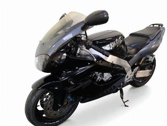 Yamaha YZF 1000 R THUNDERACE picture 2
