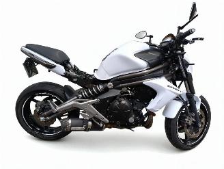 dommages motocyclettes  Kawasaki ER - 6 N  2013/1