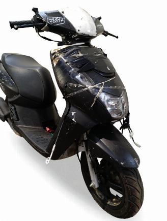 Peugeot  KISBEE picture 7