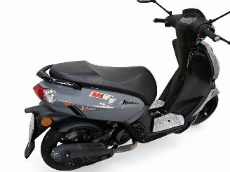 Peugeot  KISBEE picture 9