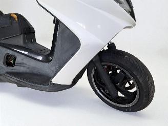 Peugeot  SATELIS picture 4