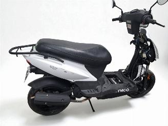 Kymco  AGILITY picture 4