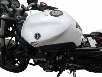 Yamaha XJ 6  picture 17
