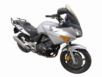 Unfall Kfz Motorrad Honda CBF 600  2005/1