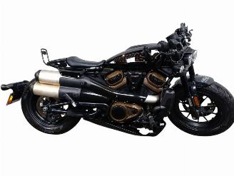 Schade motor Harley-Davidson  SPORTSTER S 2021/11