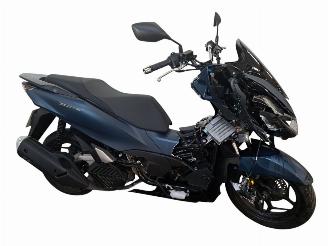 Schade scooter Honda  PCX 2025/1