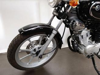 Yamaha YBR 125  picture 11