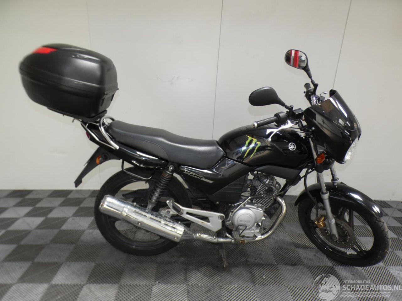 Yamaha YBR 125 