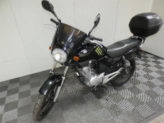 Yamaha YBR 125  picture 17