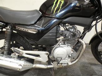 Yamaha YBR 125  picture 9