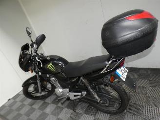 Yamaha YBR 125  picture 16