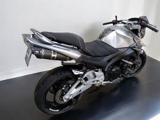 Suzuki GS 1000  picture 19