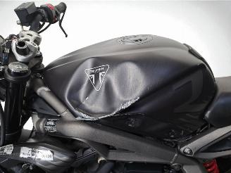 Triumph Street Triple  picture 11