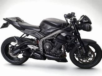 dañado motos Triumph Street Triple  2022/10