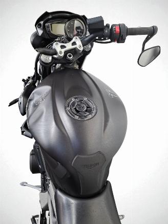 Triumph Street Triple  picture 4