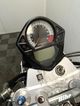 Suzuki SV 1000 N picture 13