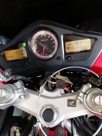 Honda VFR 800  picture 14