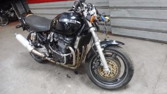  Suzuki  INAZUMA 2000/11
