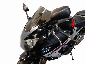 Honda CBR 900 RR picture 16