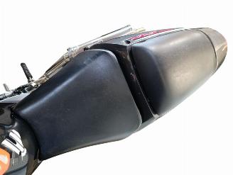 Honda CBR 900 RR picture 12