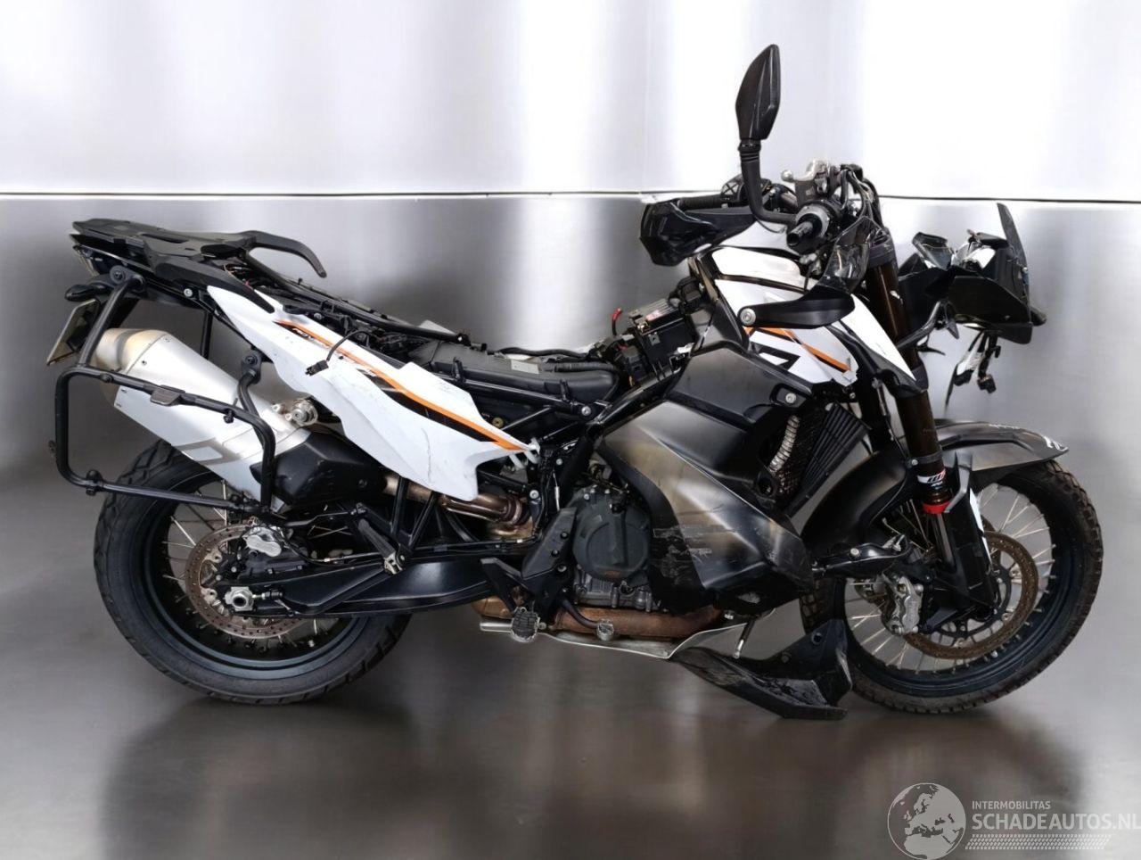 KTM  ADVENTURE