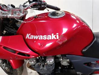 Kawasaki ZR - 7 S picture 21