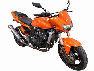 Kawasaki Z 1000  picture 17