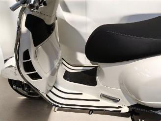 Piaggio  GTS picture 16