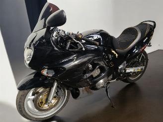 Suzuki GSX 600 F picture 3