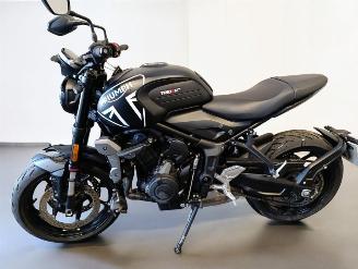 Triumph Trident 660  picture 22