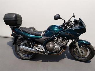 Schade motor Yamaha XJ 600 DIVERSION 1999/1