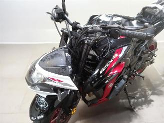 Suzuki GSX 750  picture 19