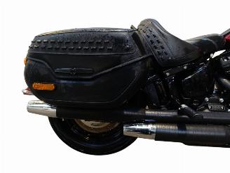 Harley-Davidson Softail HERITAGE CLASSIC FLHCS picture 14